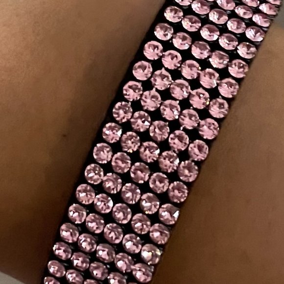 Swarovski Pink Crystal Stud leather strap bracelet - snap closure - - Picture 3 of 6